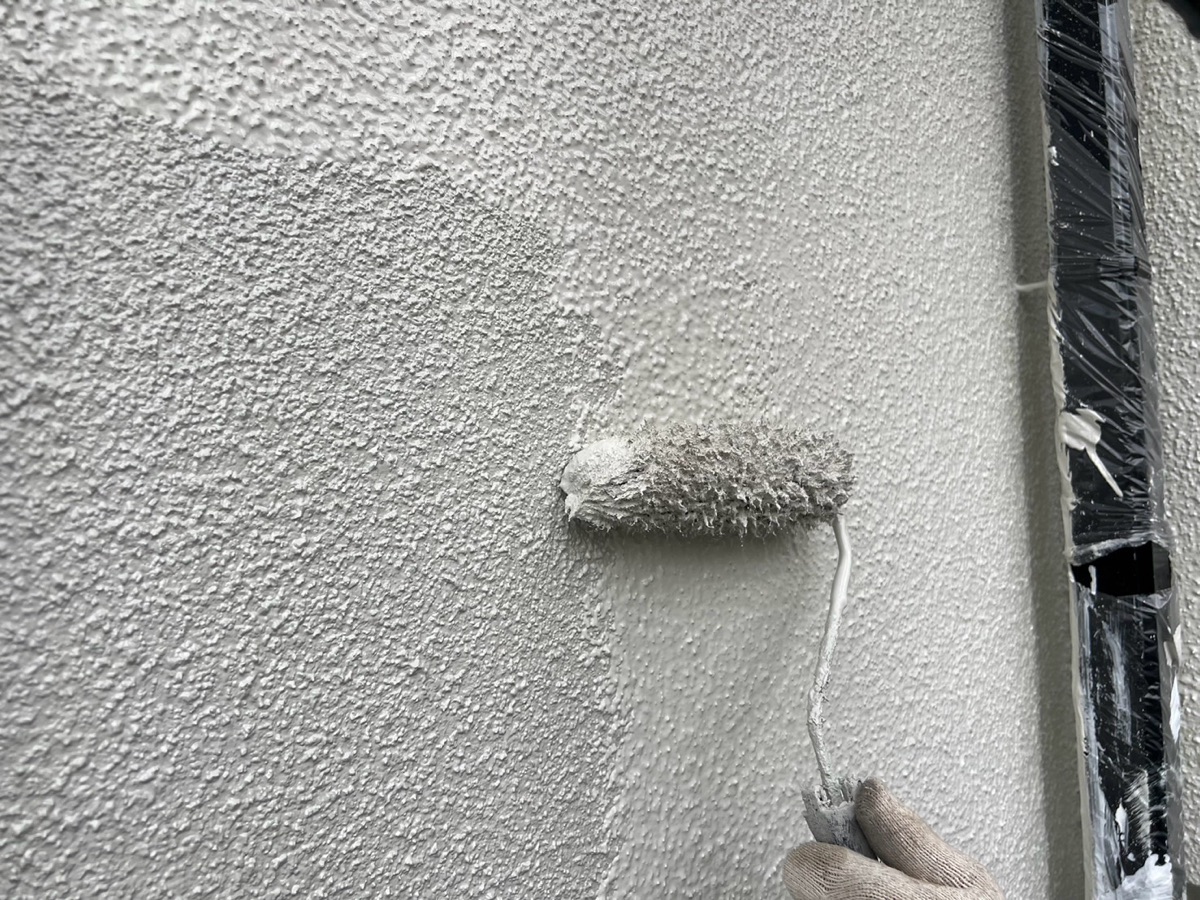 外壁塗装（上塗り）