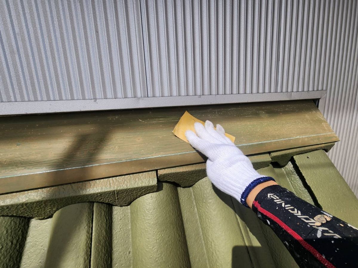 屋根塗装（下地処理）