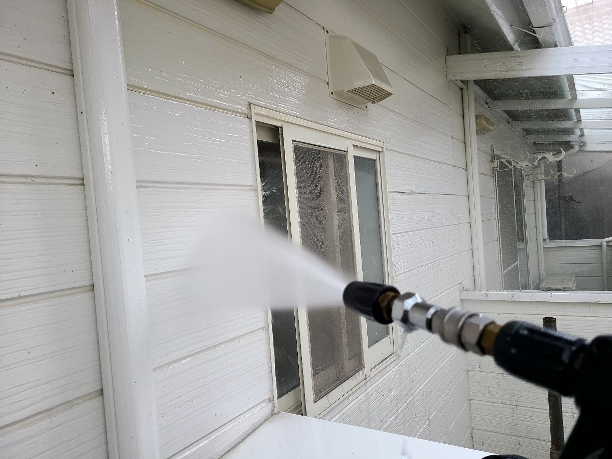 外壁塗装（高圧洗浄）