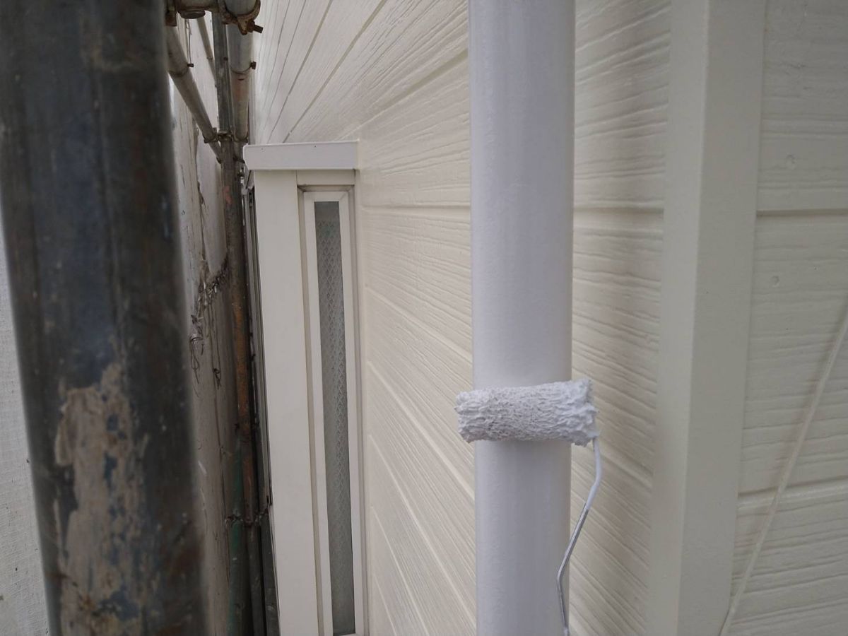 付帯部塗装（雨樋：上塗り）