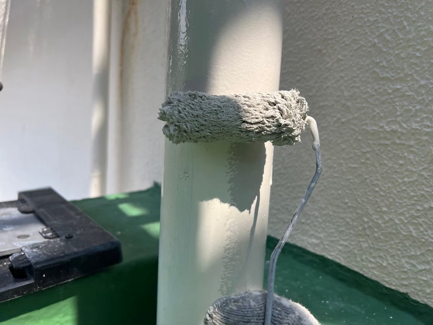 付帯部塗装（雨樋：中塗り）