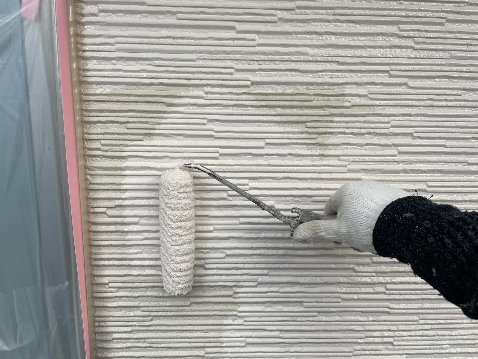 外壁塗装（中塗り）