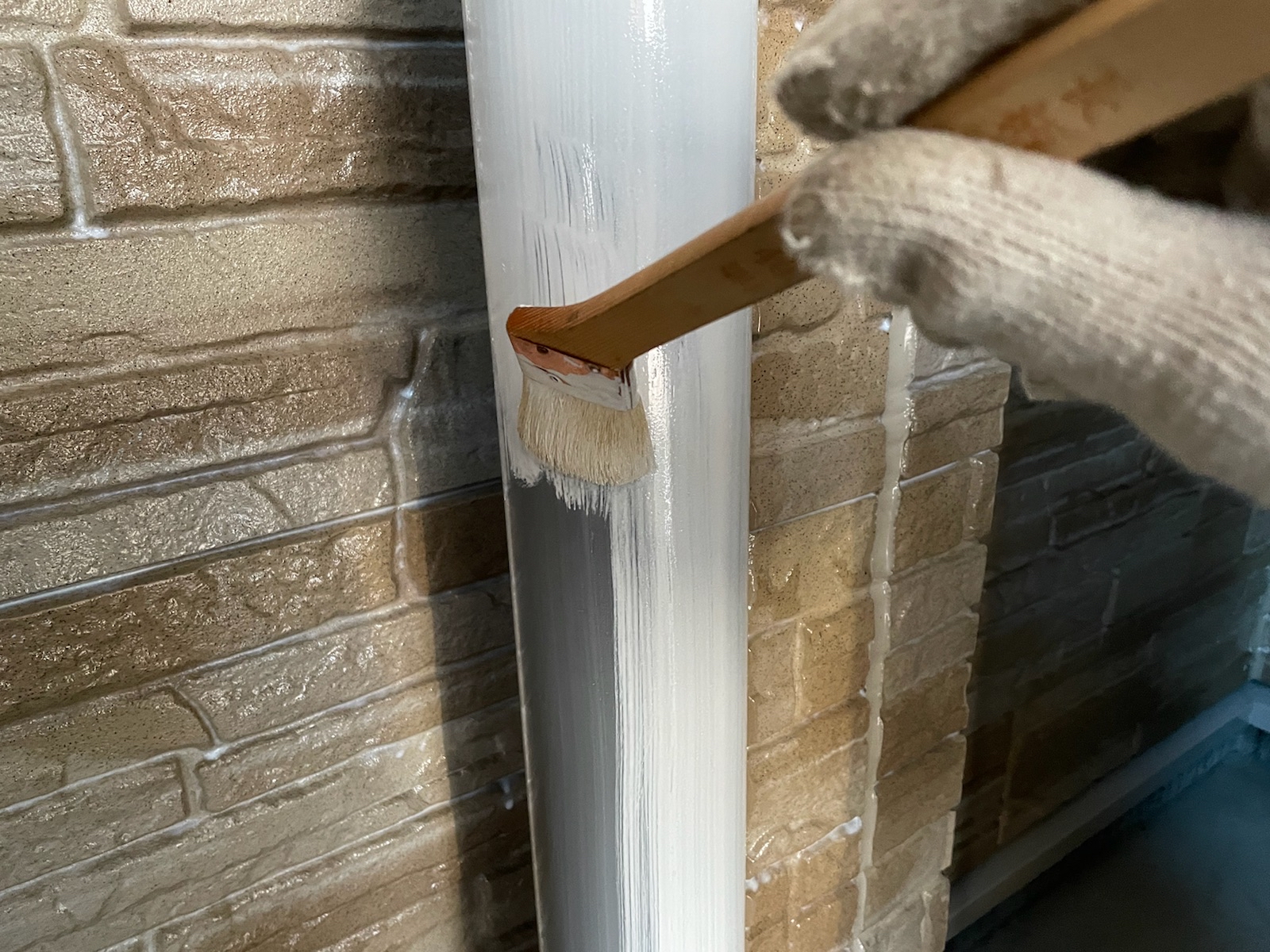 付帯部塗装（配管：中塗り）