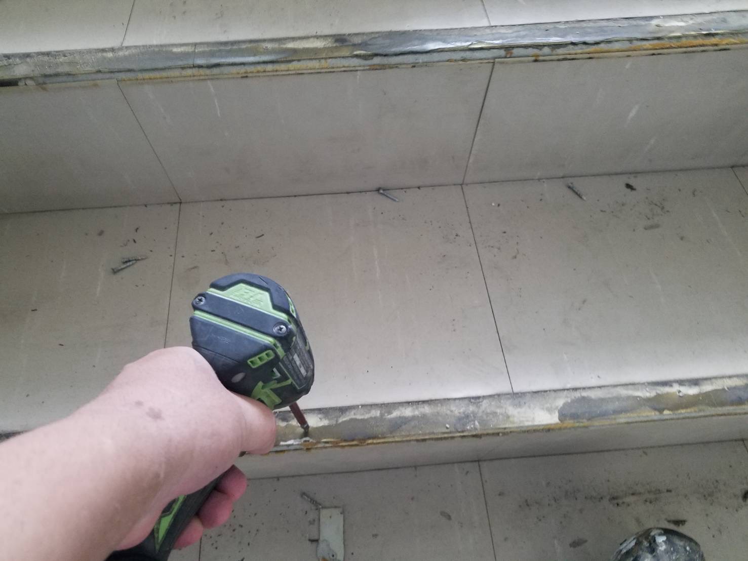 階段（ステップ撤去）