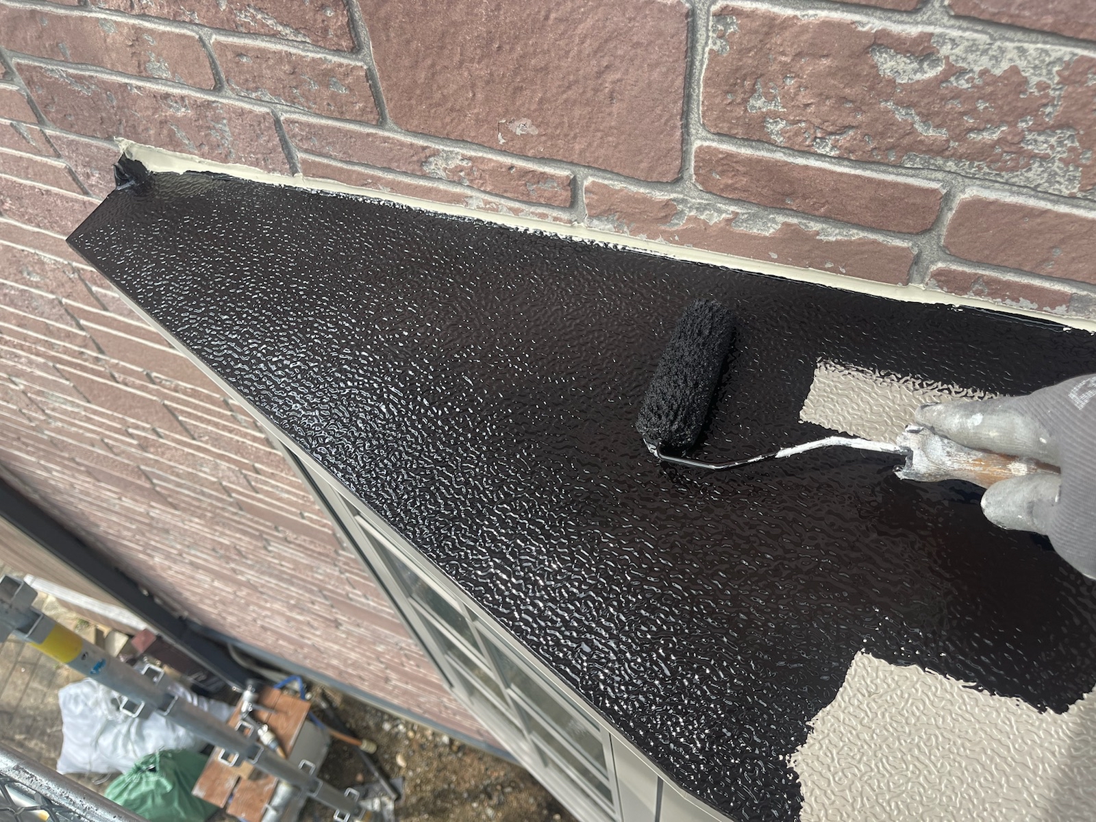 付帯部塗装（庇：錆止め）