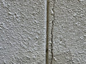 外壁クラック