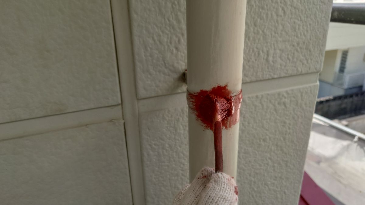 付帯部塗装（雨樋：錆止め）