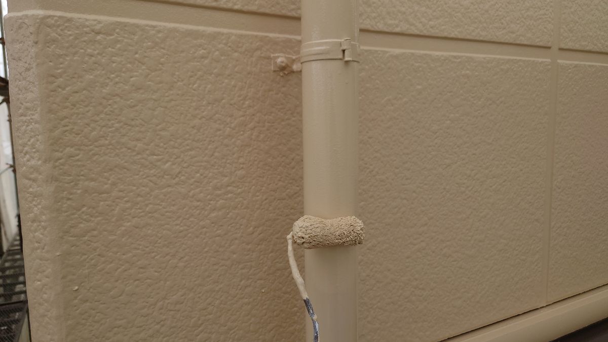 付帯部塗装（雨樋：上塗り）