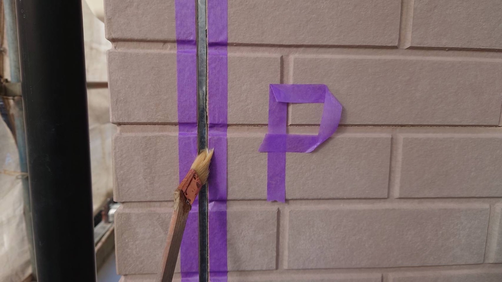 シーリング（プライマー塗布）