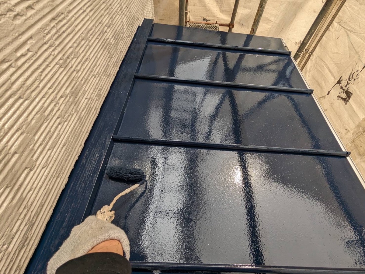 鉄部塗装（瓦棒：上塗り）