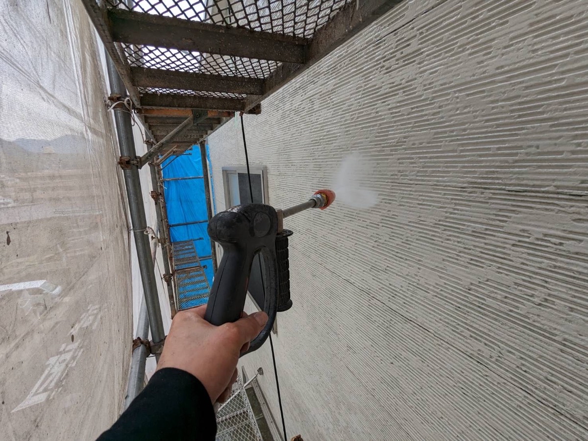 外壁塗装（高圧洗浄）