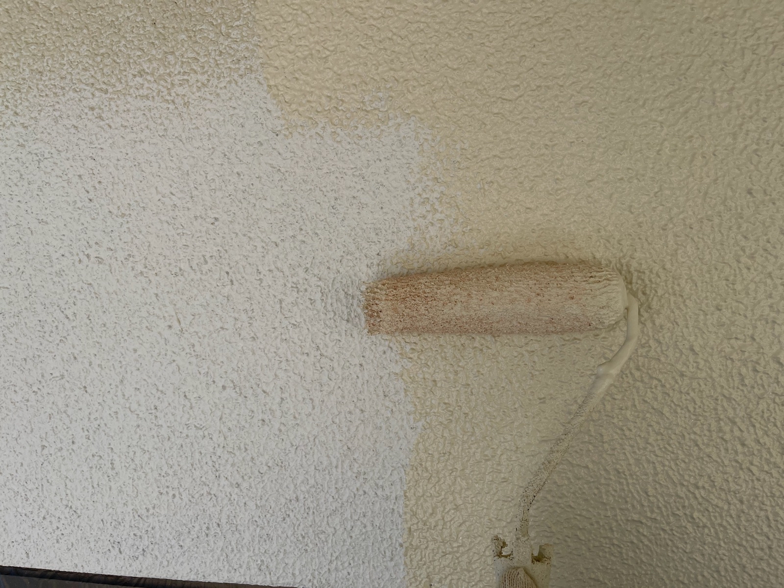 外壁塗装（中塗り）