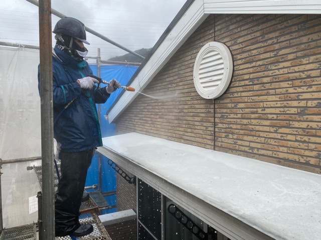 外壁塗装（高圧洗浄）